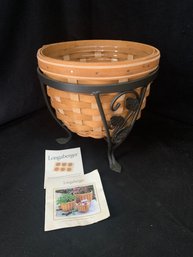 Decorative Longaberger At Home Garden Collection Flora Basket W/ Plastic Liner & Wrought Iron Plant Stand