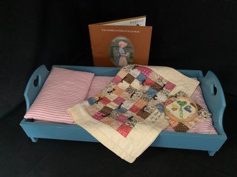 Collectible Pleasant Company/American Girl Kirsten's Bed W/mattress, Pillow, & Quilt Group