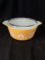 Vintage Pyrex Promotional Garden Medley 2.5 L Round Casserole