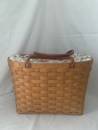 2004 Longaberger Large Boardwalk Basket