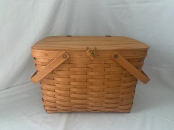 1995 Longaberger Large Picnic Basket