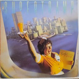 1981 RELEASE SUPERTRAMP-BREAKFAST IN AMERICA VINYL RECORD SP 3702 A&M RECORDS
