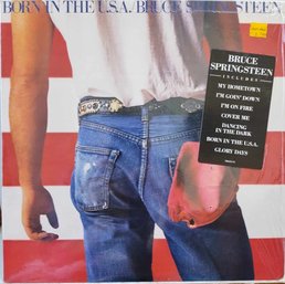 1984 RELEASE BRUCE SPRINGSTEEN-BORN IN THE U.S.A  VINYL RECORD QC 38653 COLUMBIA RECORDS