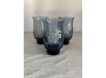 Set Of 3 Pfaltzgraff Yorktowne Etched Glasses