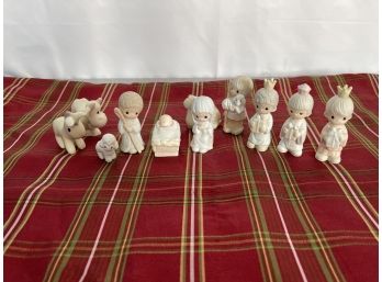 Vintage 1982 Precious Moments 'Come Let Us Adore Him' Nativity Set E2395