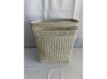 Cute Vintage Hamper