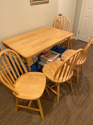 5 Pc Set  Dinning /kitchen Table And 4 Chairs