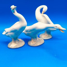 Lot Of 3  Lladro Porcelain Figurine Duck Three Different Poses