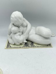 Porcelain Figurine Mother & Child  Bing & Grondahl Model Design By Kai Nielsen