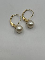 Classic 14 Kt Gold Creamy Pearl Earrings