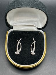 Stunning 14kt White Gold Diamond Earrings