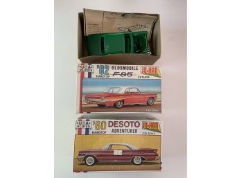 2 Jo-Han 1/25 Cars - '60 Desoto Adventurer, '62 Oldsmobile