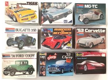 Lot Of 9 Assorted 1/24 And 1/25 Car Models