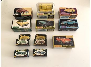 7 AMT 1/43 Mini Car Kits - Contents As New, 4 Mini Lindy's - Contents Complete