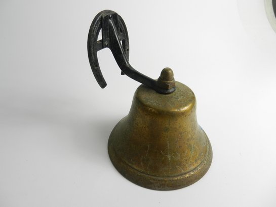 Vintage Large Heavy Brass Bell With Small Horseshoe Bracket  (JA155)