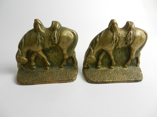 Vintage Pair Of Brass Grazing Horses With Cowboy Saddles Bookends   (JA158)