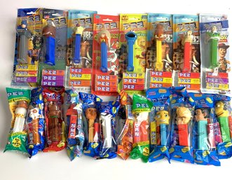 Vintage 20 Assorted Pez Dispensers Some On Cards   (E-11)