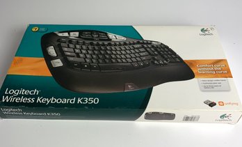Logitech Wireless Keyboard BNIB - Open Box   (H-2)