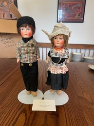 A5 Pair Of Dutch Dolls From 1937