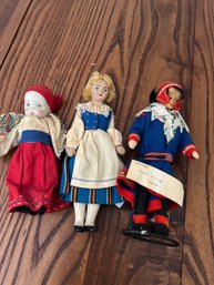 A5 Trio Of European Dolls Lapland
