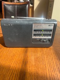 Dv8-8 Sony Portable Radio Icf-38 Works