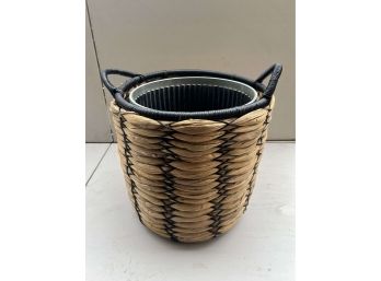 Large Basket With Planter Liner