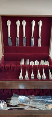 Oneida King James Silverplate Service For 12 Plus More (ED47)