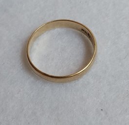 14K Gold Band (E-23)