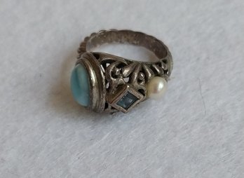 Marahlago Sterling, Pearl, Larimer Ring (e1)