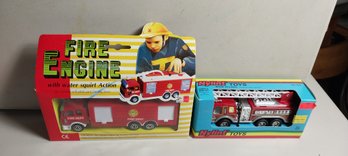 (2) Vintage Fire Engines Nylint & Golden Wheel (EE66 B5)