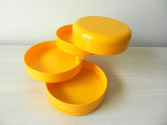 Vintage InterDesign Yellow Swivel Sectioned Desk Organizer  Issues   (DE20)