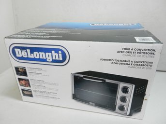 Delonghi  Convection Toaster/Broiler/Rotisserie Oven 20 Lt BNIB  (C2)