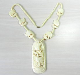 Vintage Carved Bone Elephant Necklace With Pendant  (DE65)