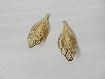 Pair Of 14k Gold Delicate Openwork Patterned Earring Enhancers (D47)