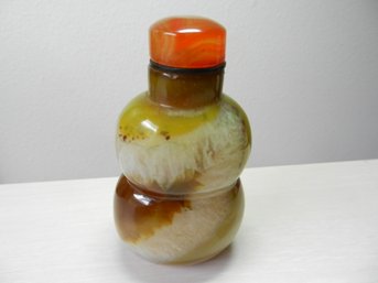 Vintage Double Gourd Shaped Agate Snuff Bottle   (DP19)
