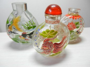 Vintage 3 Clear Glass With Embossed Patterns Snuff/perfume Bottles   (DP39)