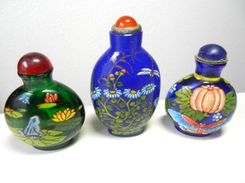 Vintage 3 Glass Decorative Snuff Bottles  2 Blue, One Green   (DP51)