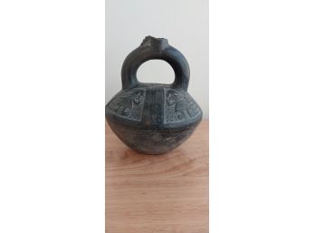 Pre-Columbian Chimu Blackware Vessel (P-174)