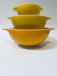 Orange Daisy Pyrex Cinderella Bowl Set