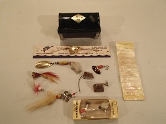 Vintage Lure Lot / Bait Box