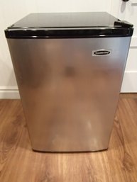 Franklin Chef Mini Fridge And Freezer