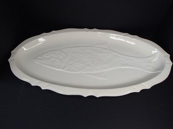 Italian Raised Fish Design Ceramic Platter