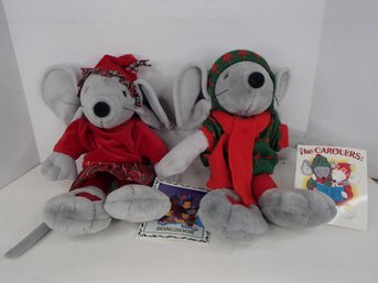 1990 Singing Christmas Mice By Commonwealth With Tags