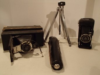 No. 2A Folding Kewpie Kamera By Conley And Kodak Vigilant Folding Camera