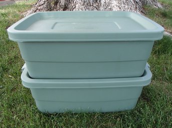 Roughneck Totes By Rubbermaid