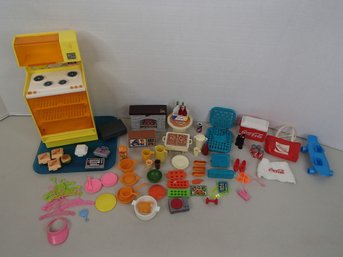 1978 Barbie Stove, Barbie Cocoa Cola Items And More