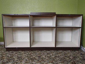 High End Storage Unit With Adjustable Shelves