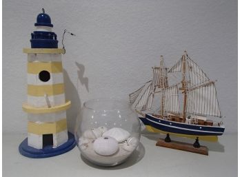 Lighthouse/ship/shell Lot