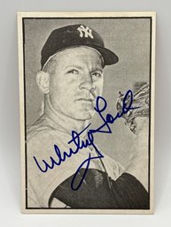 AUTHENTIC 1979 BASEBALL FAVORITES #73 WHITEY FORD ON CARD AUTO W/ COA JSA AUTHENTICATION  L06532