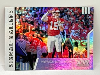 2019 PANINI SCORE SC-18 PATRICK MAHOMES SP SIGNAL CALLERS HOLO